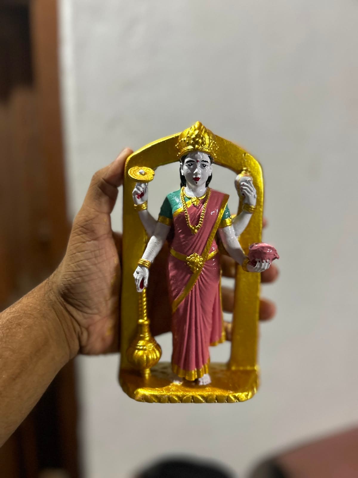 Handcrafted Rukmani Ji resin murti exact replica by Shyam Shringar artisans in Dwarka
